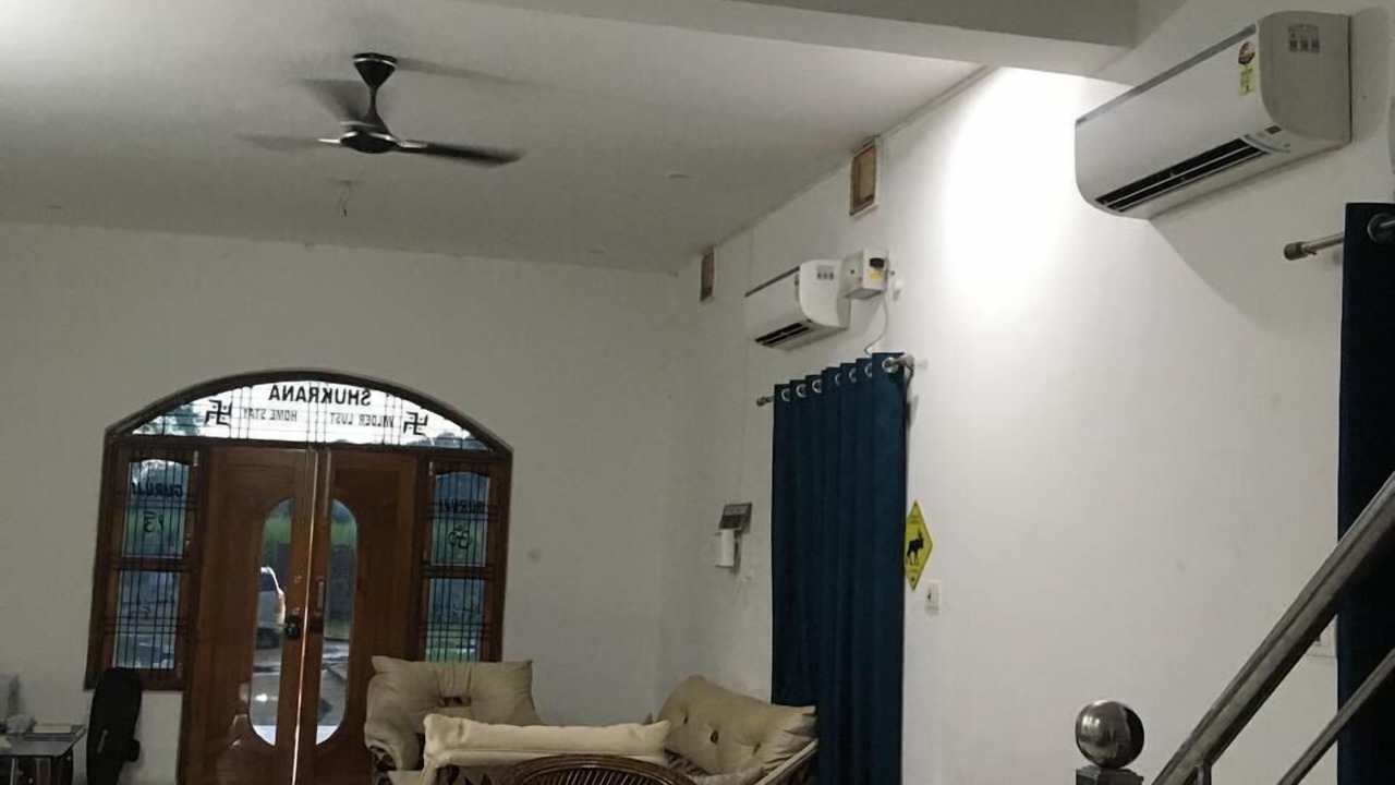 Photo of Livingroom in Bhira