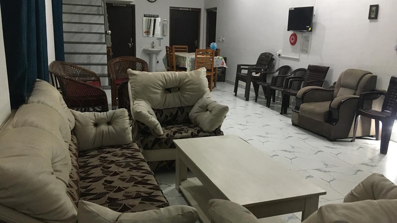 Photo of Livingroom in Bhira