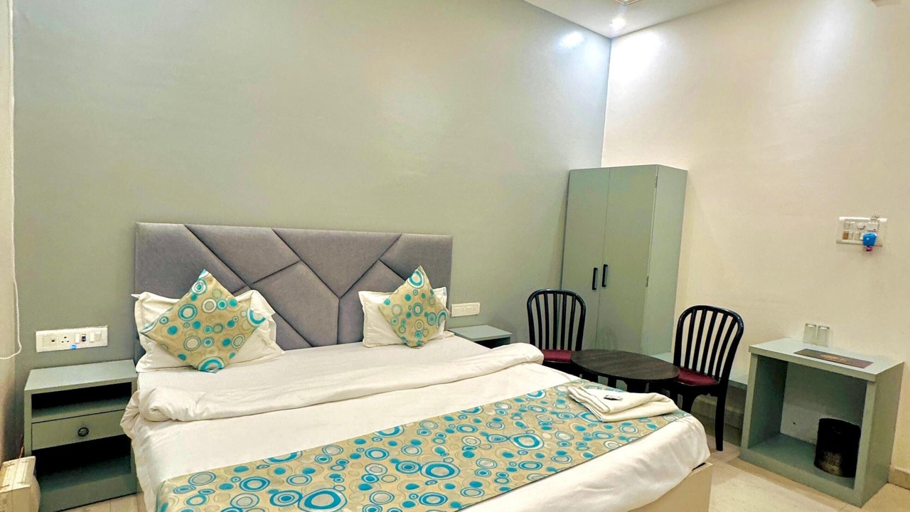 Photo of Bedroom in Varanasi