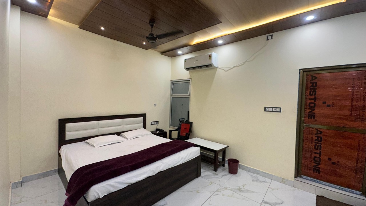 Photo of Bedroom in Faizabad