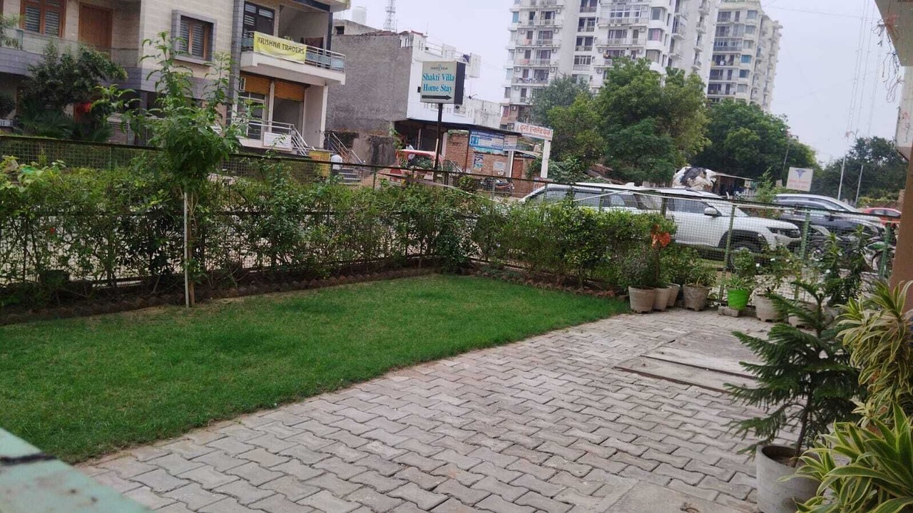 Photo of Outdoor in Taj Ganj
