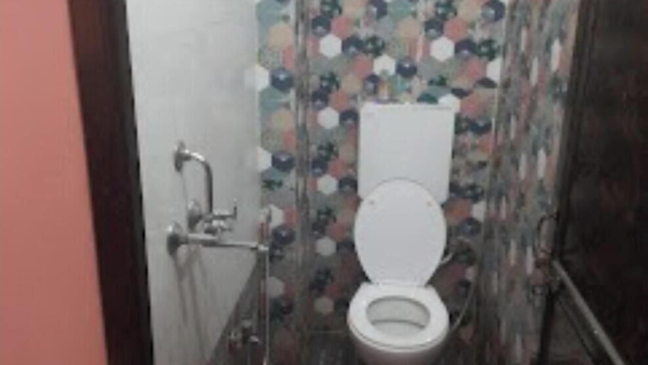 Photo of Bathroom in Varanasi