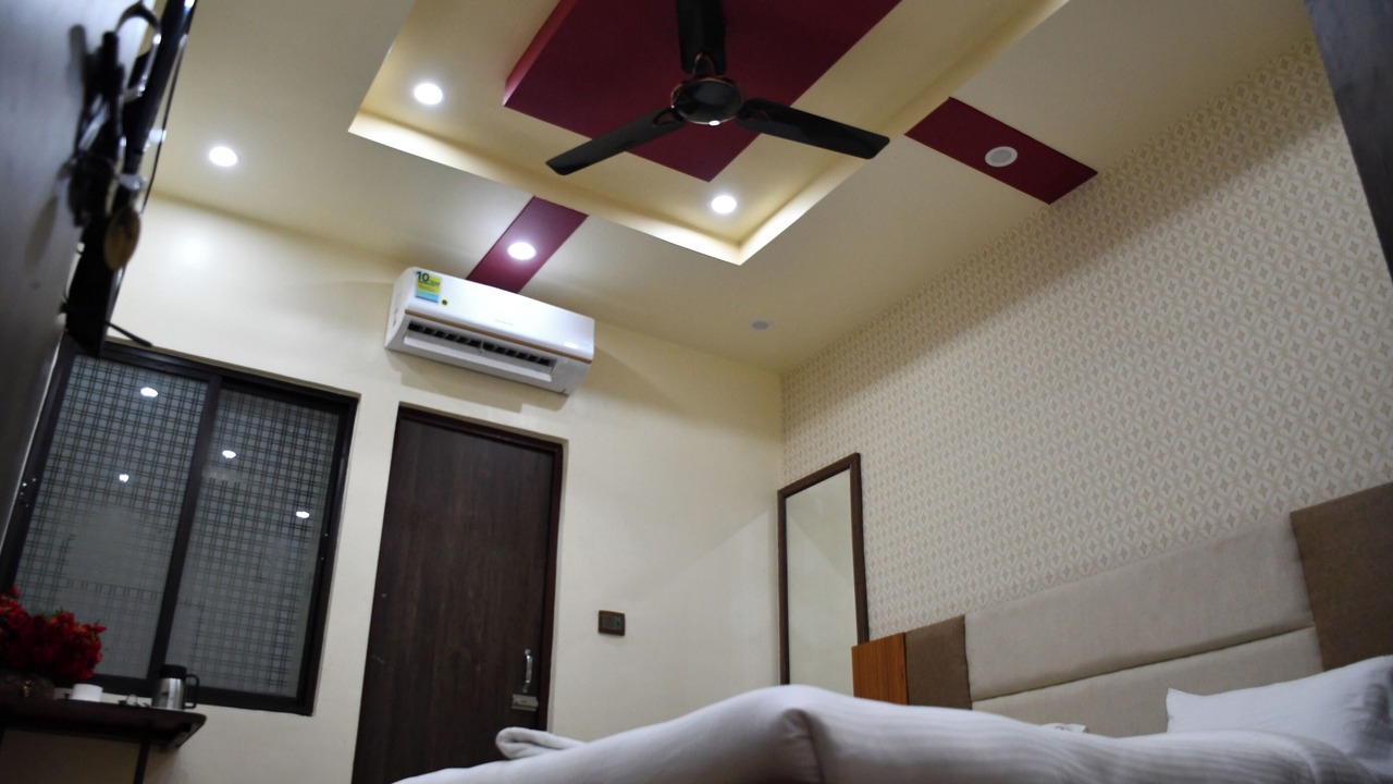Photo of Bedroom in Bareilly