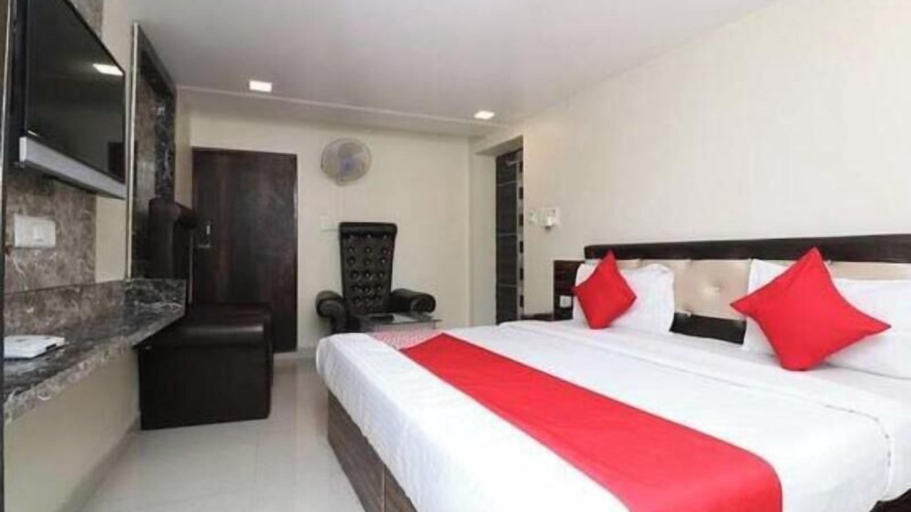 Photo of Bedroom in Mathura
