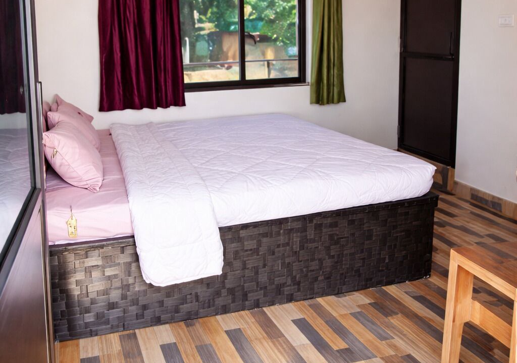 Photo of Bedroom in Jakh
