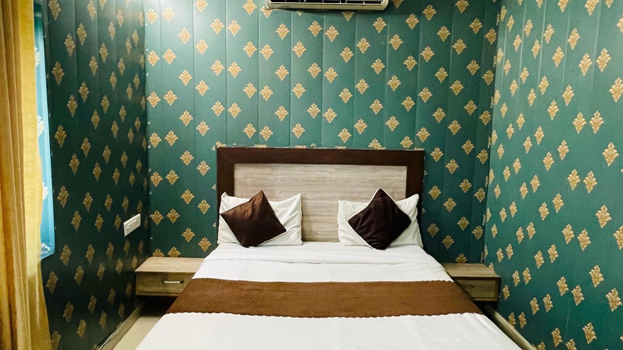 Photo of Bedroom in Agra