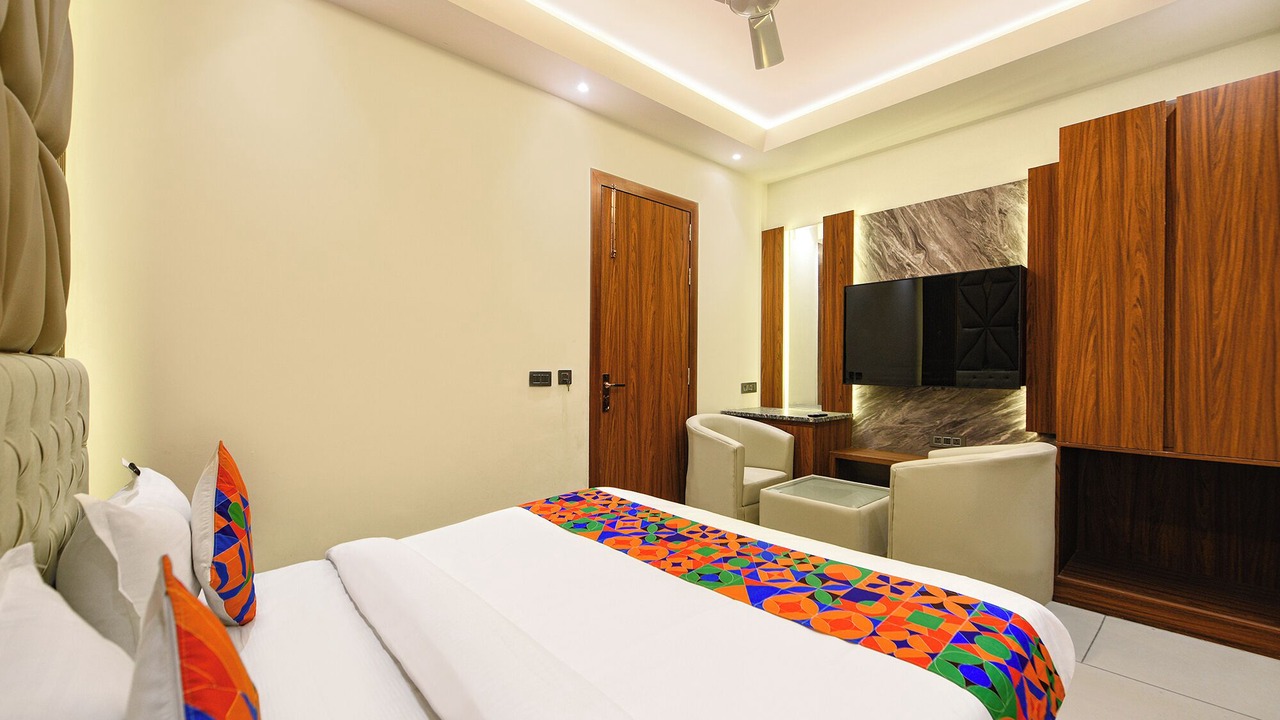 Photo of Bedroom in Pashim Vihar