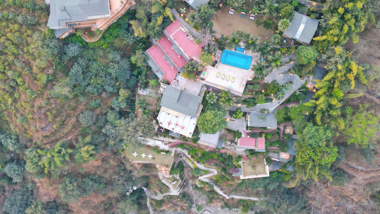 Photo of Outdoor in Amkholi