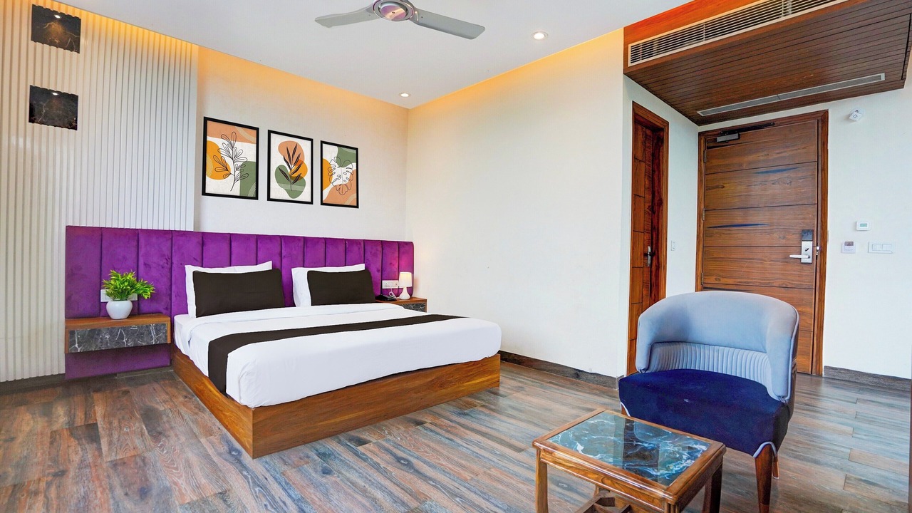 Photo of Bedroom in Mahipalpur