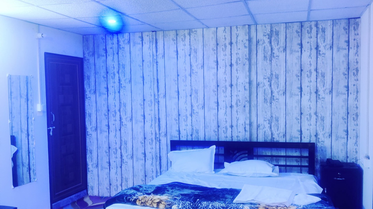 Photo of Bedroom in Naini