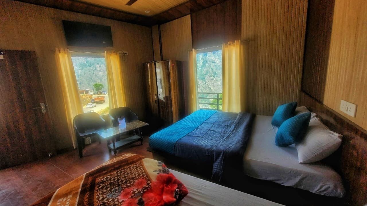 Photo of Bedroom in Narainkoti
