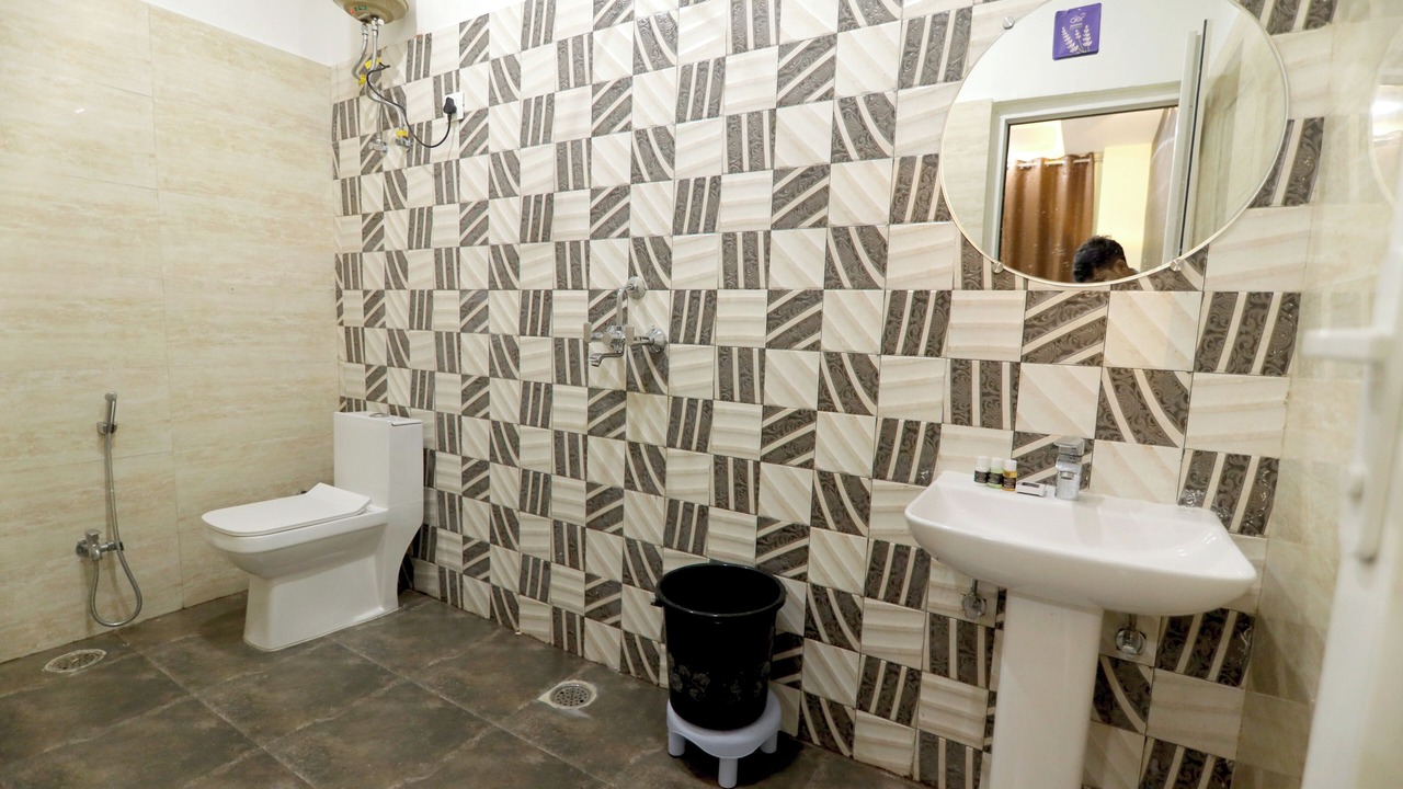 Photo of Bathroom in Kalyanpur