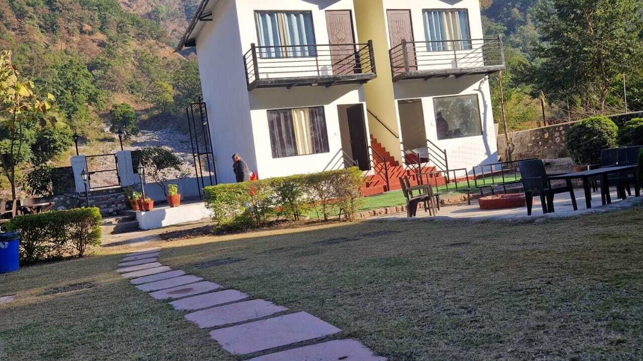 Photo of Outdoor in Paliyal Gaon