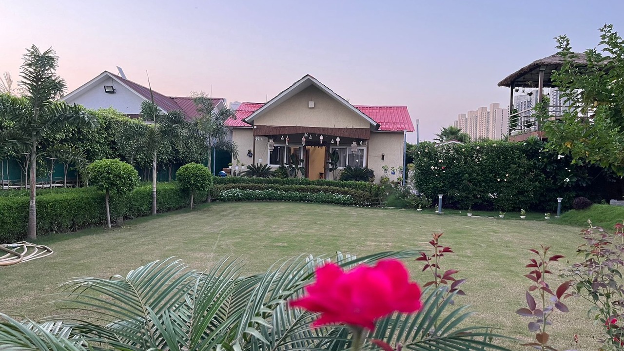 Photo of Outdoor in Noida