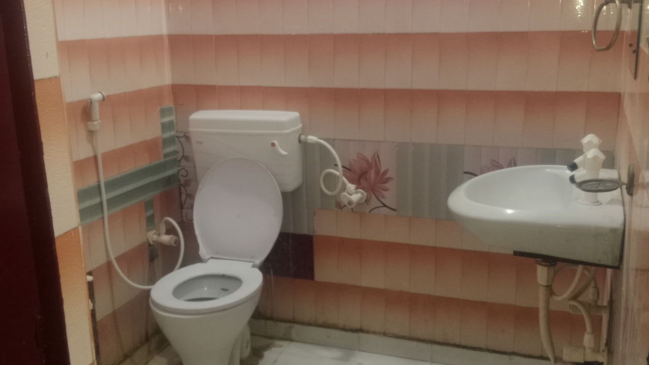 Photo of Bathroom in Taj Ganj