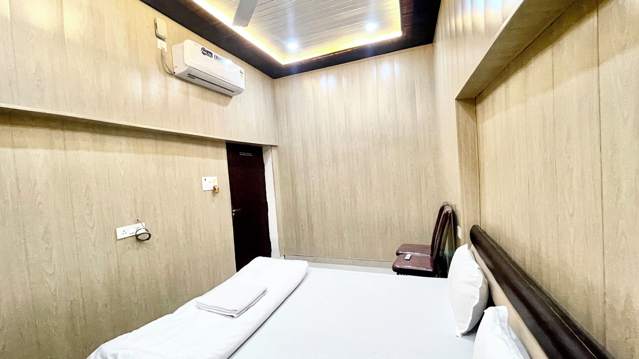 Photo of Bedroom in Varanasi