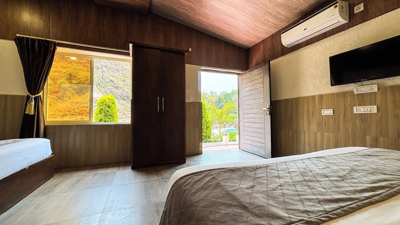 Photo of Bedroom in Haridwar