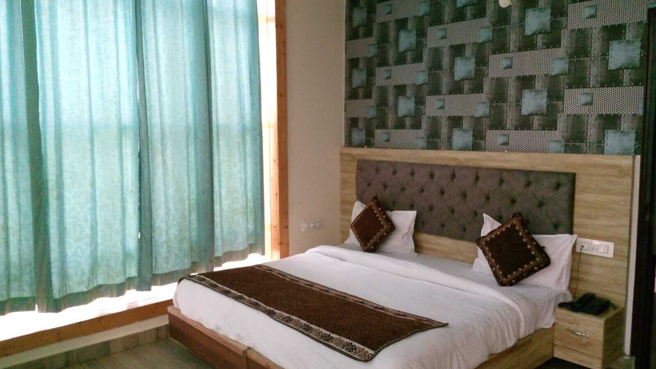 Photo of Bedroom in Zirakpur