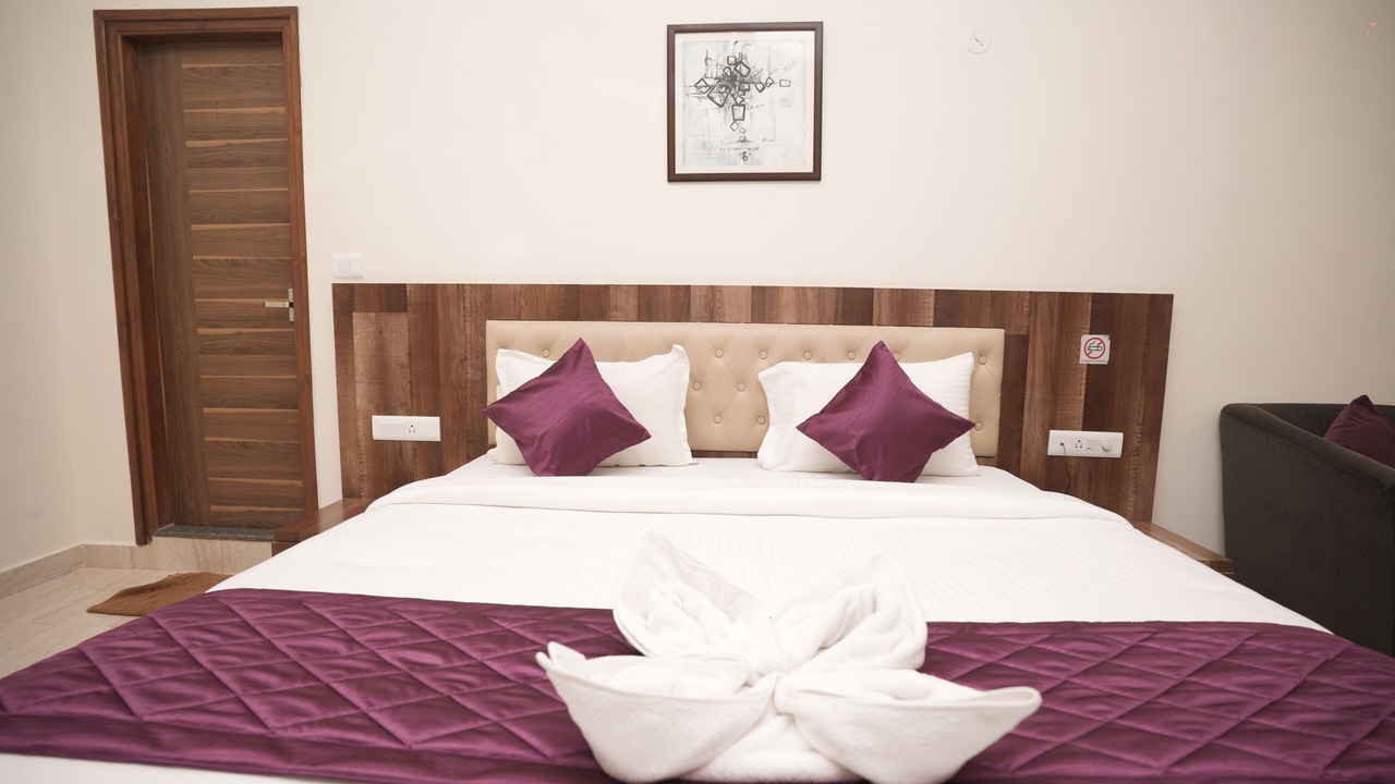 Photo of Bedroom in Lakshminarayana Pura