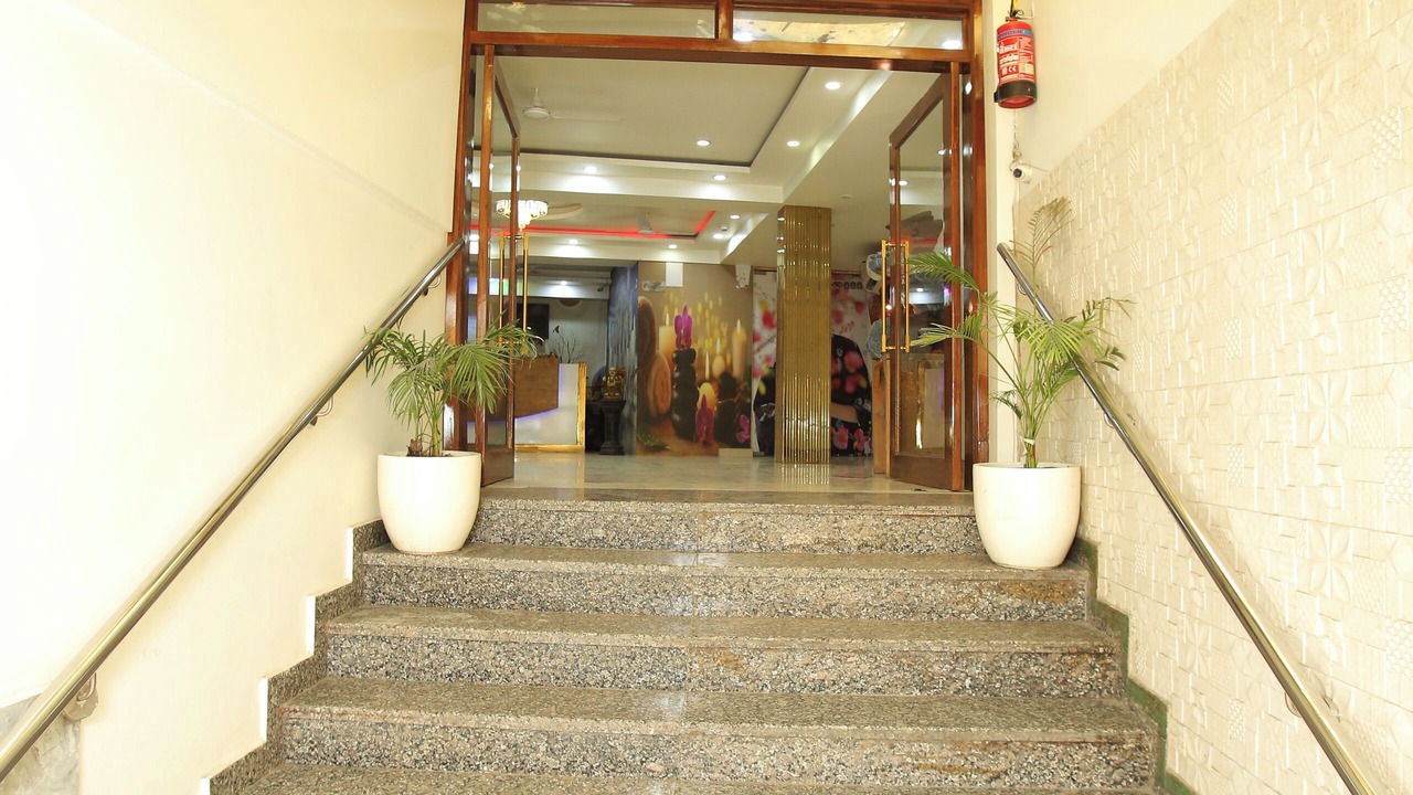 Photo of Outdoor in Mahipalpur Extension