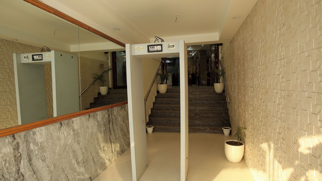 Photo of Outdoor in Mahipalpur Extension