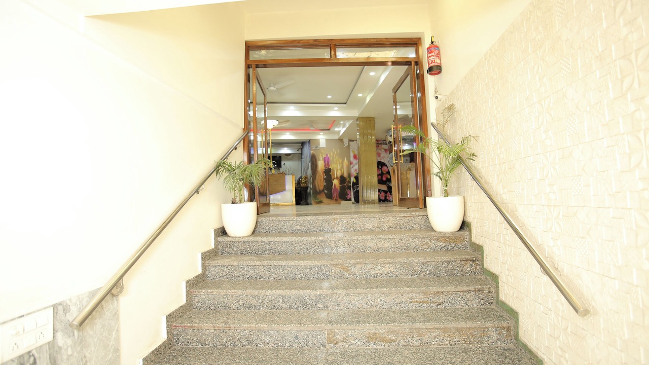 Photo of Outdoor in Mahipalpur Extension