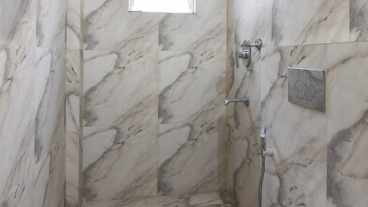 Photo of Bathroom in Perungudi