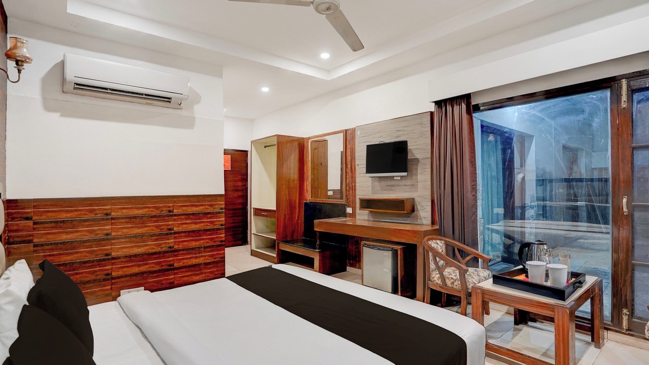 Photo of Bedroom in Zirakpur