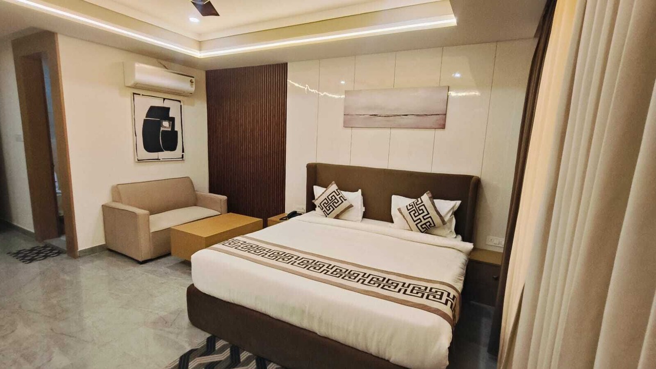 Photo of Bedroom in Pratapgarh City