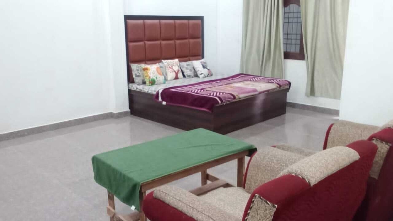 Photo of Bedroom in Etawah
