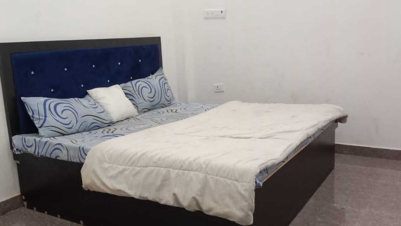 Photo of Bedroom in Etawah