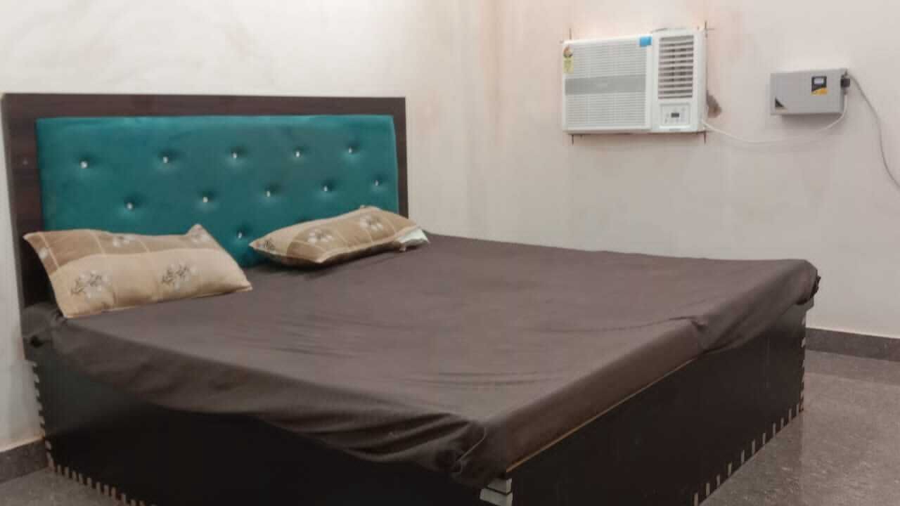 Photo of Bedroom in Etawah