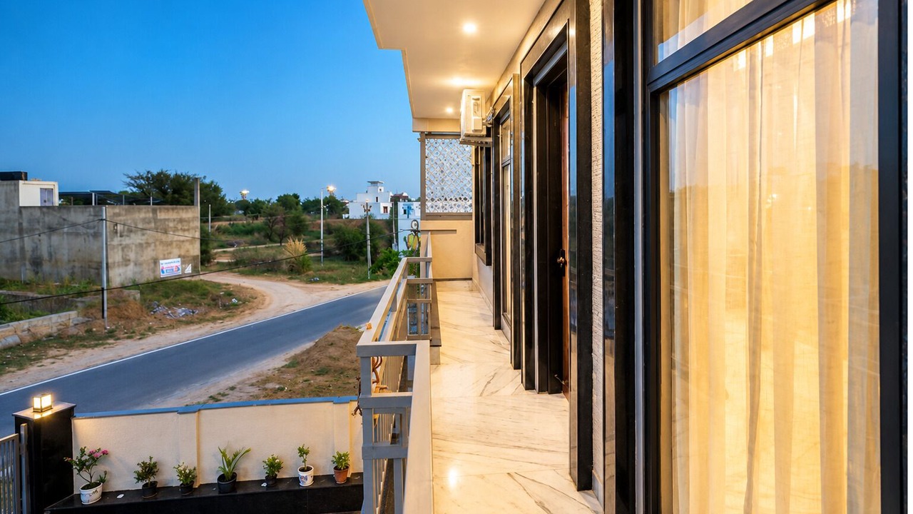 Photo of Patio Balcony in Jaipur District