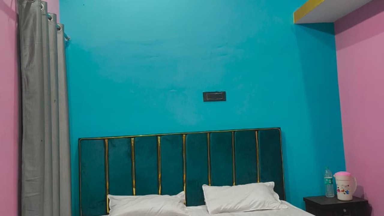 Photo of Bedroom in Chamoli