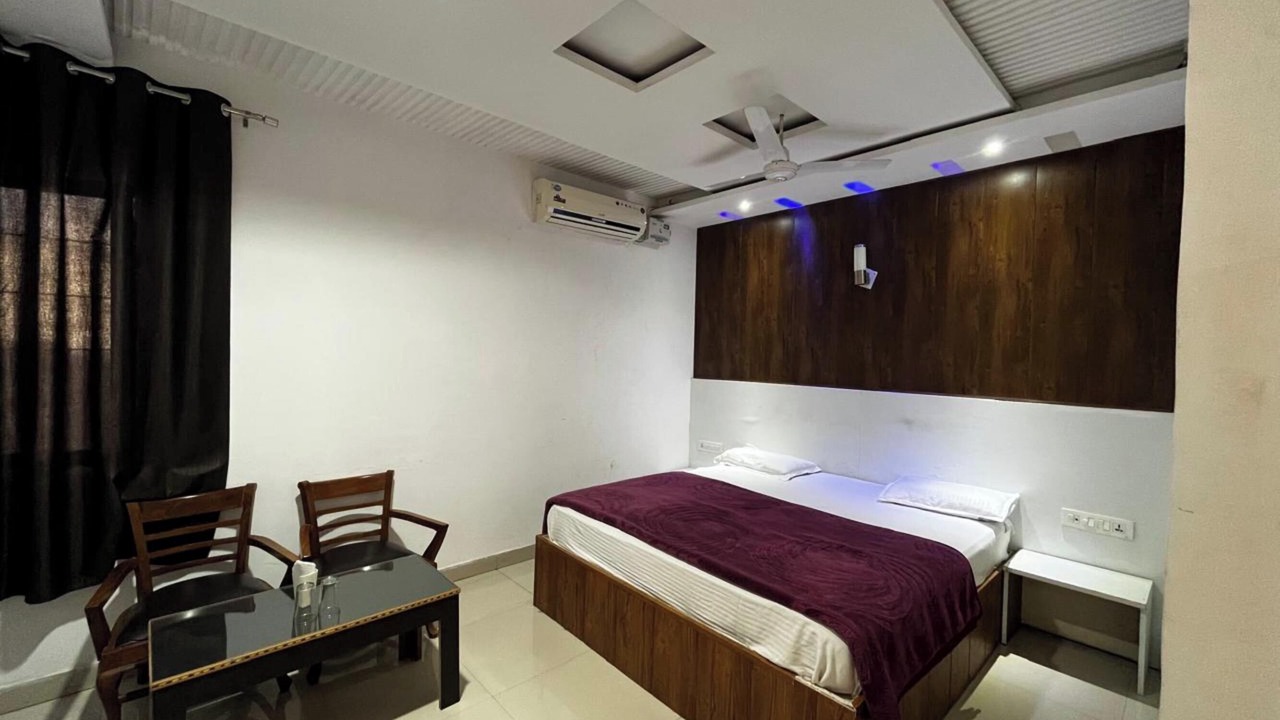 Photo of Bedroom in Nangal