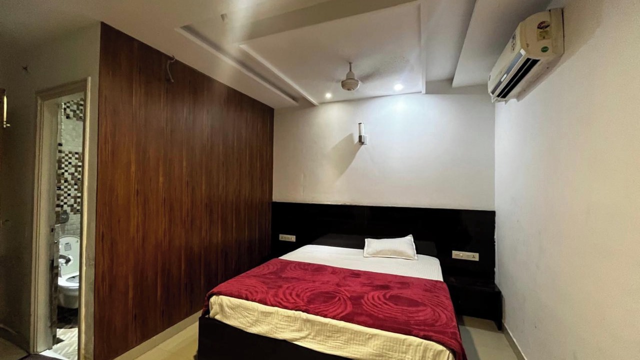 Photo of Bedroom in Nangal