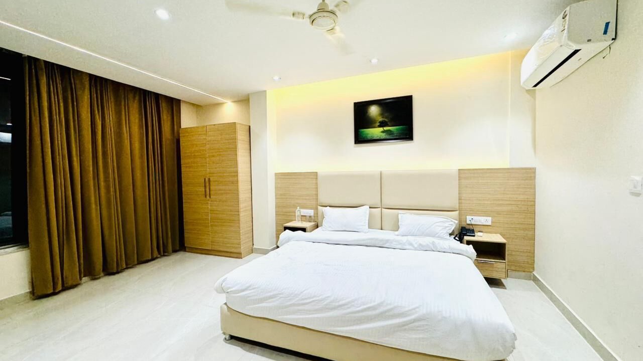 Photo of Bedroom in Jhansi