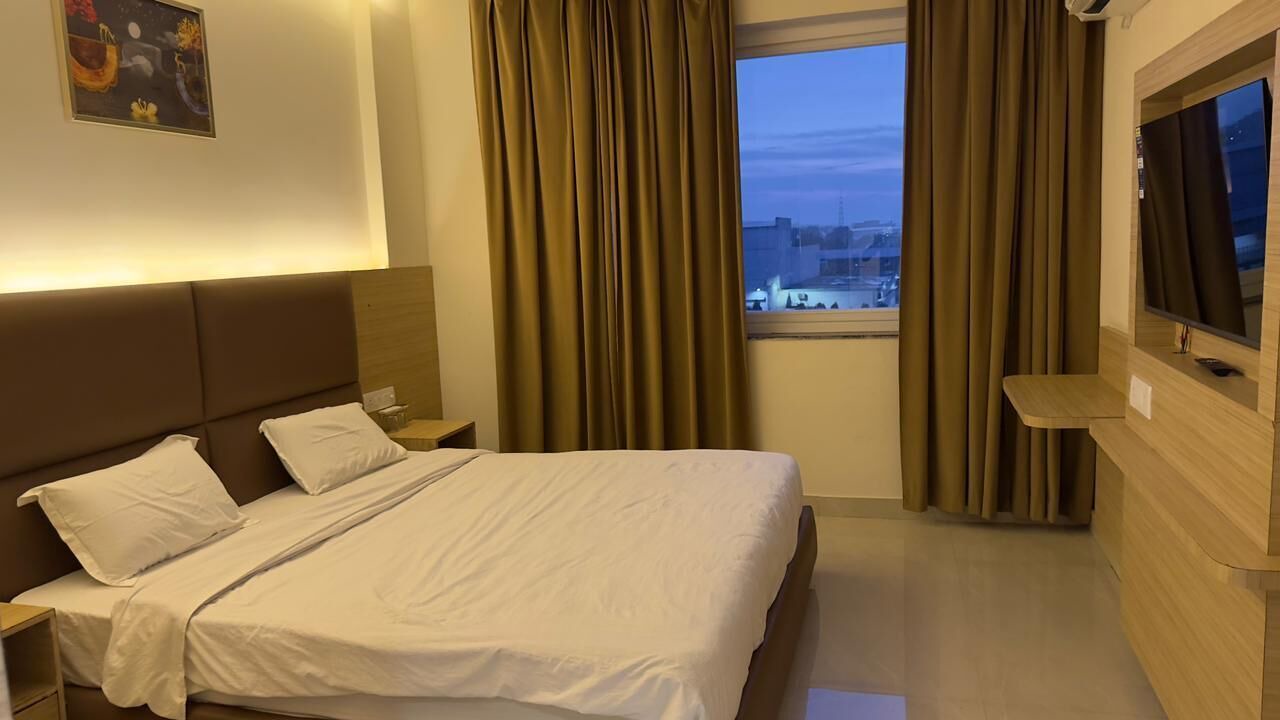 Photo of Bedroom in Jhansi