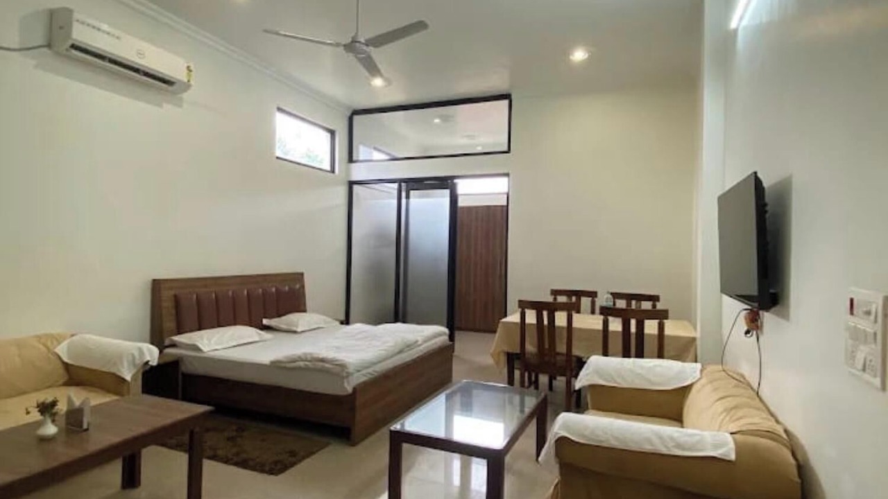 Photo of Bedroom in Gajraula