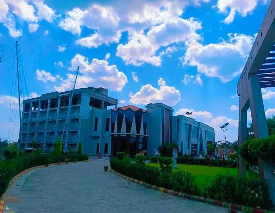 Photo of Outdoor in Malihabad
