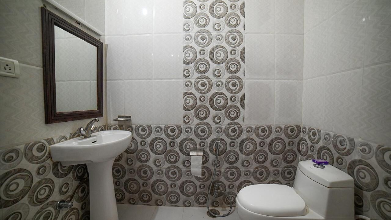 Photo of Bathroom in Amar Sagar Pol