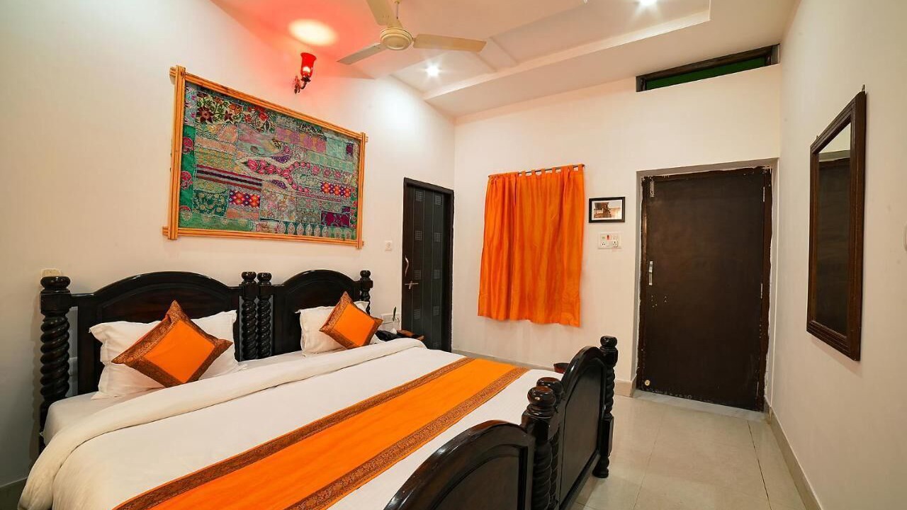 Photo of Bedroom in Amar Sagar Pol