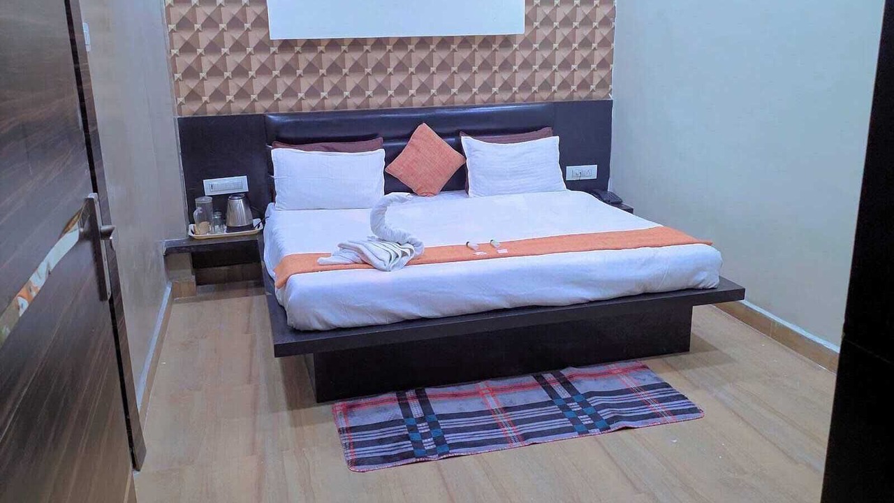 Photo of Bedroom in Datia