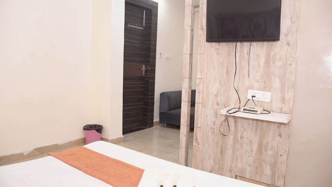 Photo of Bedroom in Datia