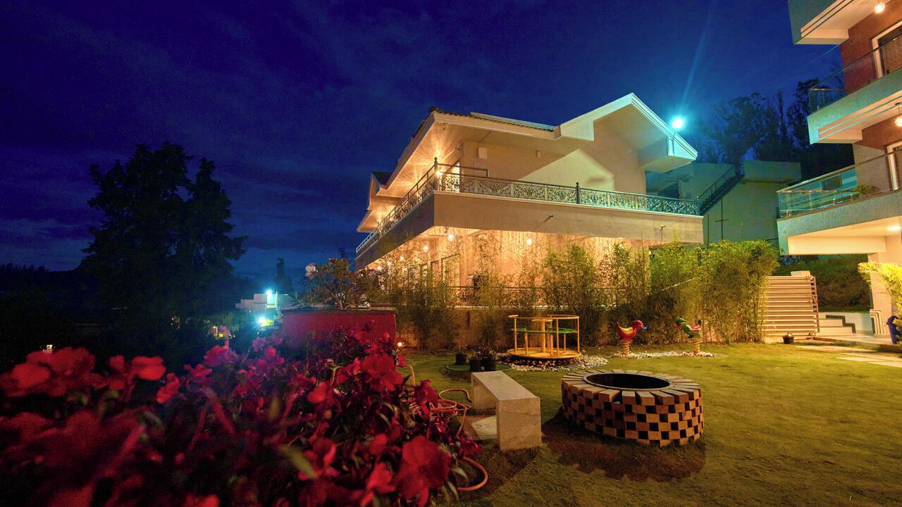 Photo of Patio Balcony in West Mere