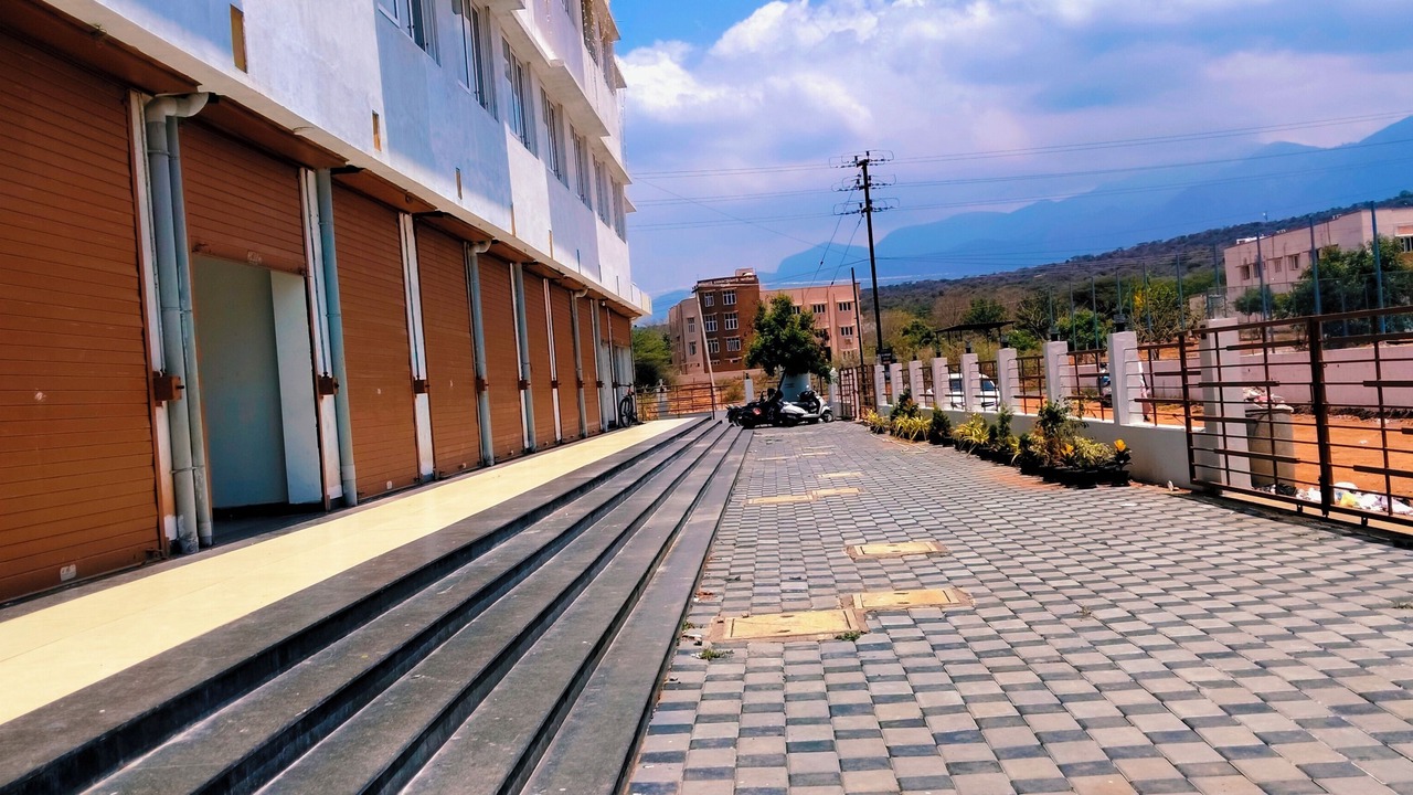 Photo of Outdoor in Periyakulam