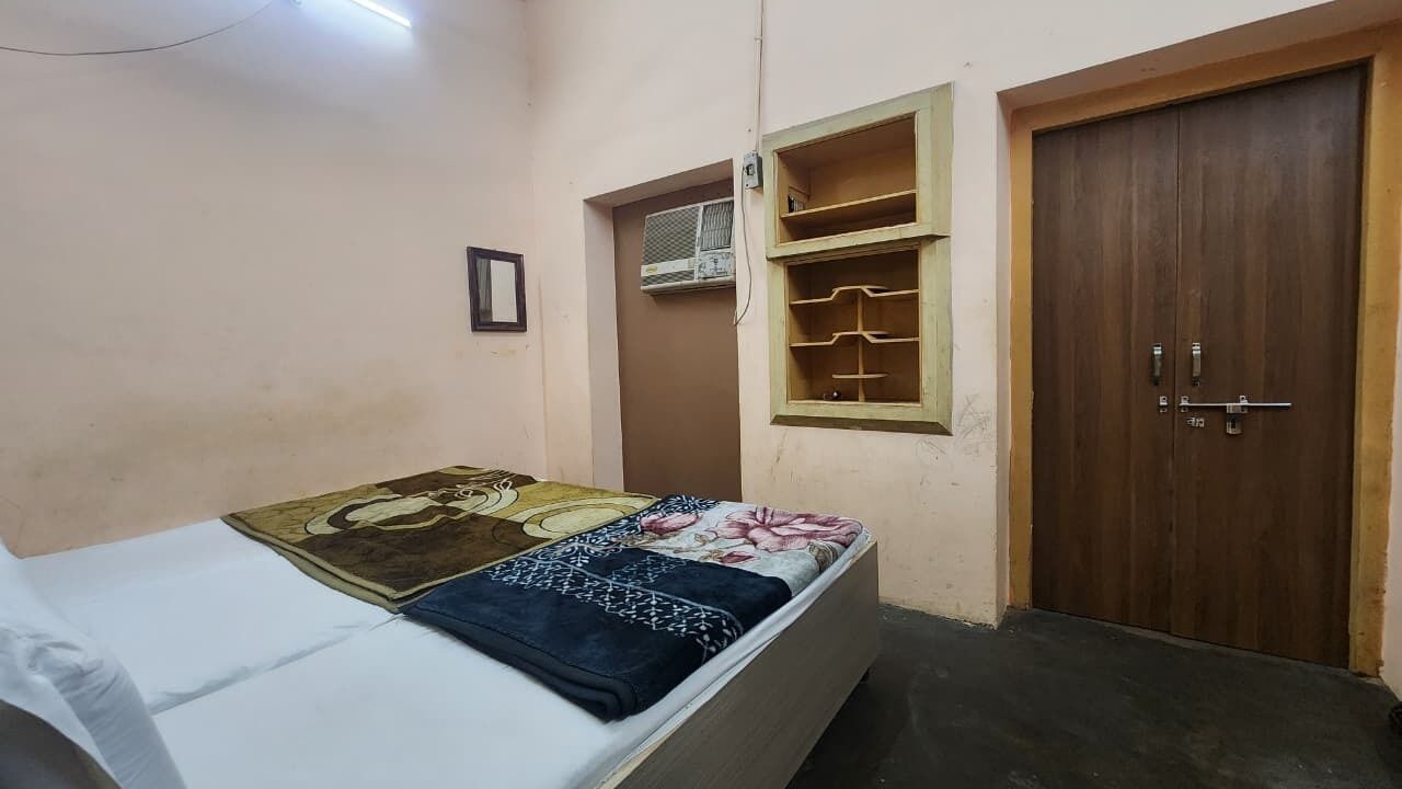 Photo of Bedroom in Old Delhi