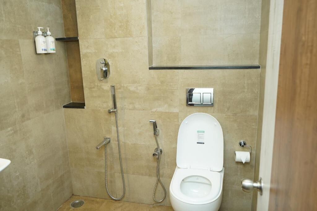 Photo of Bathroom in Teynampet
