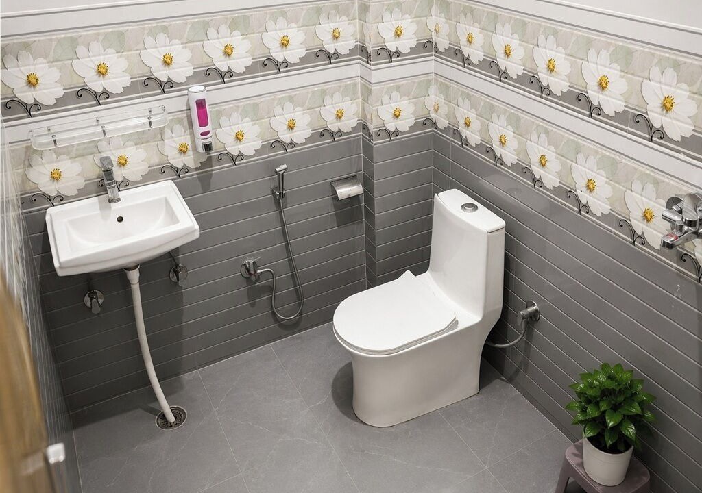 Photo of Bathroom in Varanasi