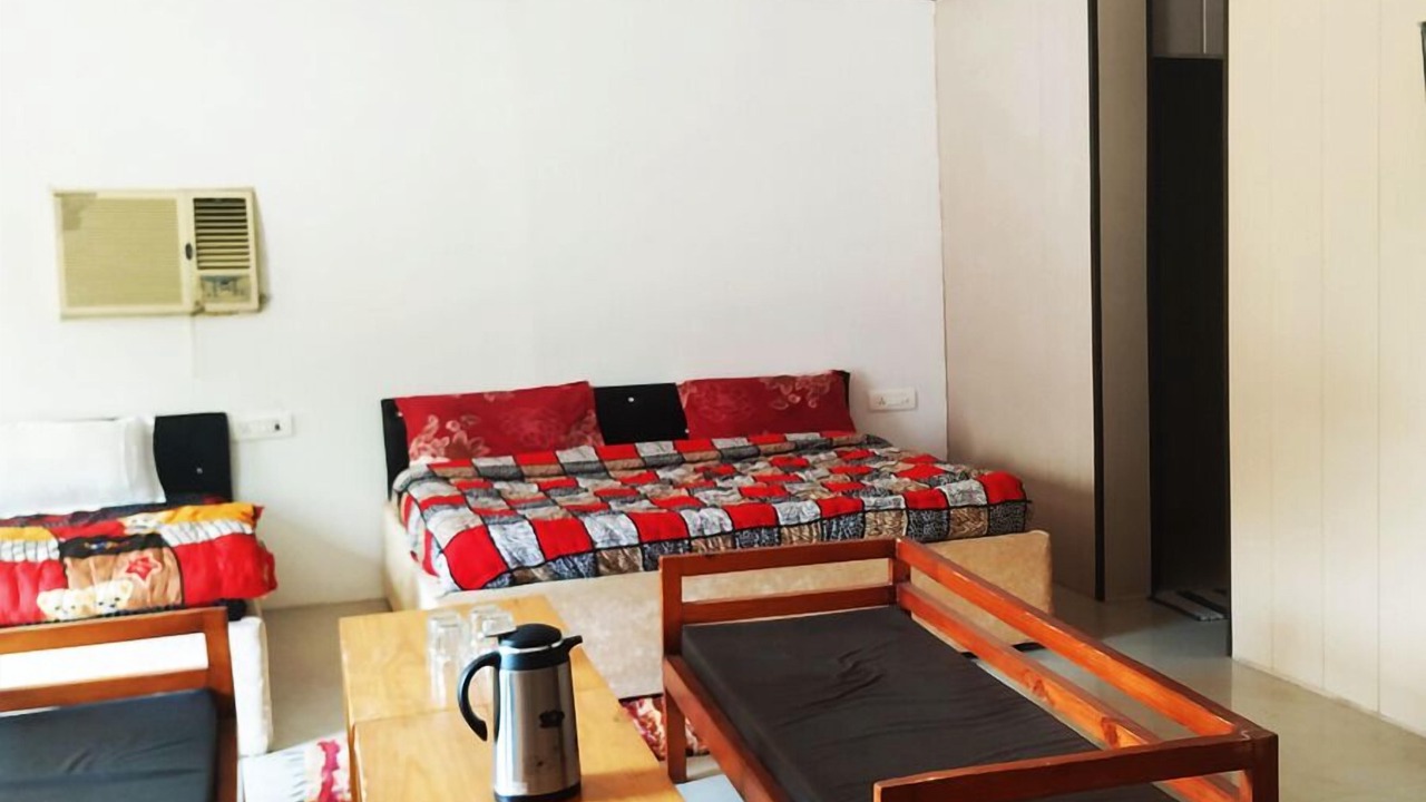 Photo of Bedroom in Jakh